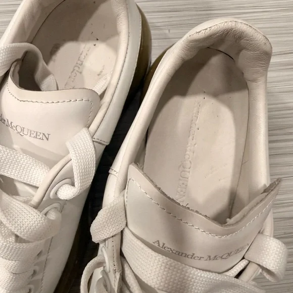Alexander McQueen White Leather Sneakers with Gold Platform Sole - Picture 4 of 7